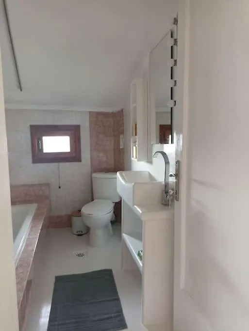 Cozy House Apartment Tagarades