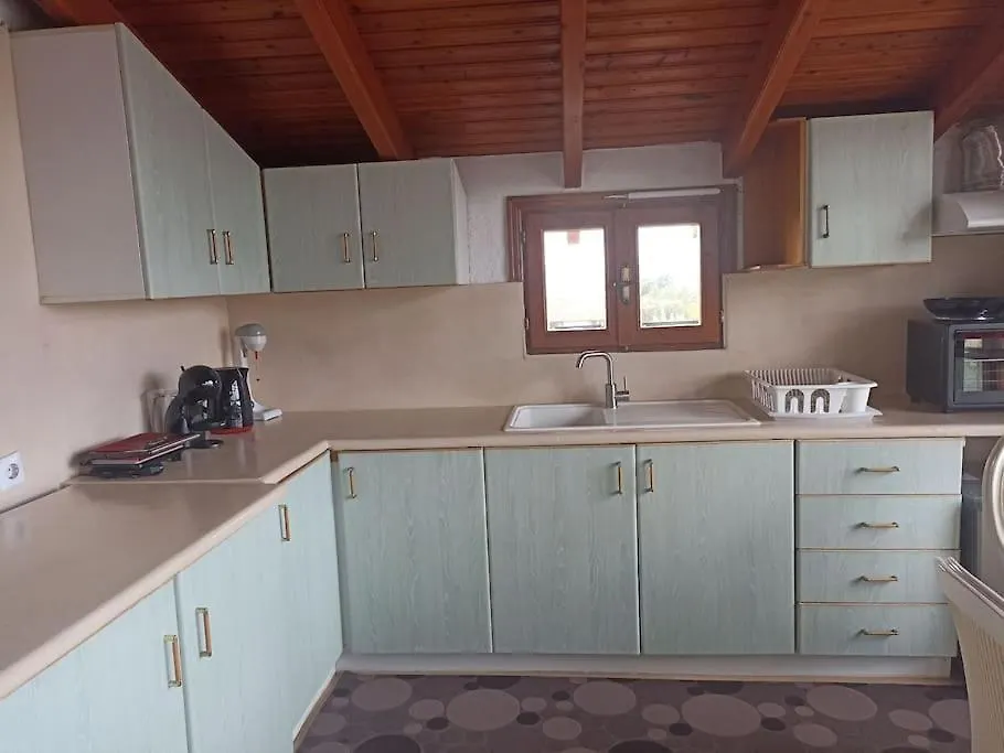 Cozy House Apartment Tagarades